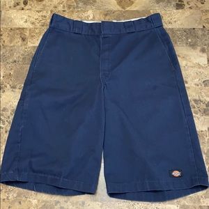 Dickies loose fit shorts